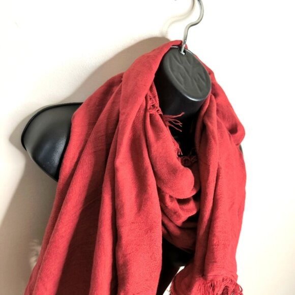 Boutique Premium Cashmere Made In Italy Fringe Boho Chic Glam Feminine Scarf - Picture 2 of 9